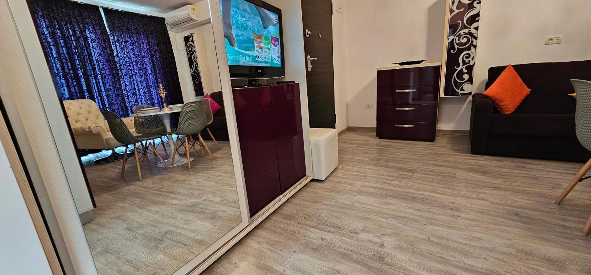 Luxury Aparthotel Promenada In Building Stefan Prima Linie La Mare นาโวดาริ ภายนอก รูปภาพ